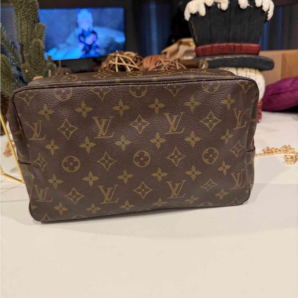 Louis Vuitton Brown Monogram Cosmetic Bag 100% Authentic!